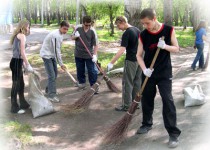 Депутат городской Думы И.Б. Кондратьев организовал трудоустройство несовершеннолетних подростков Канавинского района