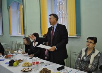 Депутат Василий Пушкин принял участие в работе круглого стола по проблемам организации и качества детского питания