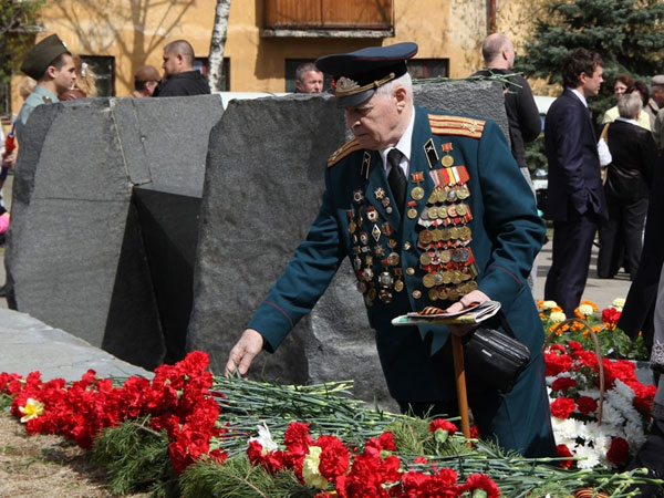 Алексей Гойхман поддержал праздничные мероприятия