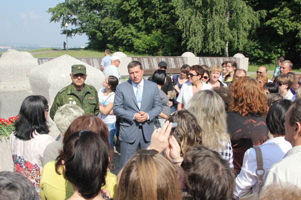 Глава города открыл военно-патриотический сбор «Хочу стать десантником»