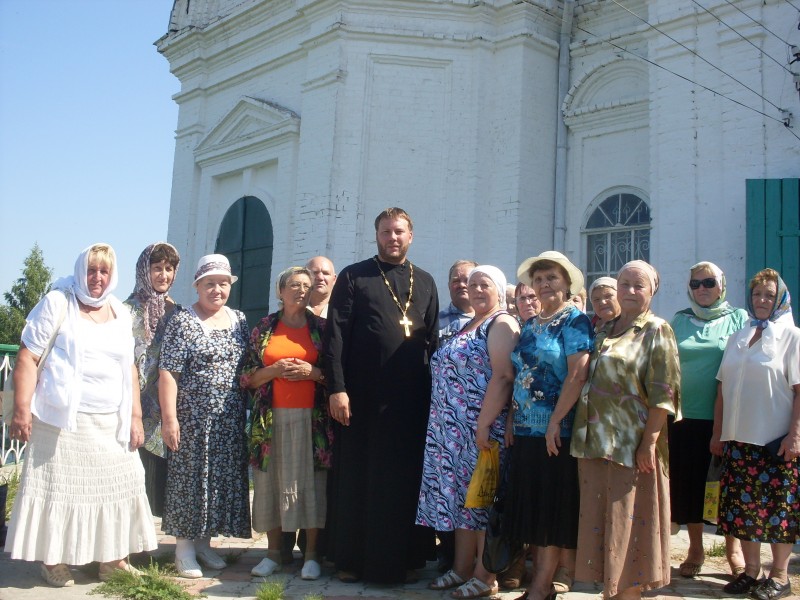 Алексей Гойхман помог ветеранам