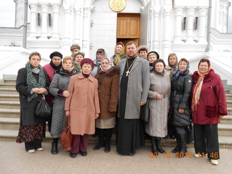 Участники паломнических поездок  благодарят депутата  А.Л.Гойхмана