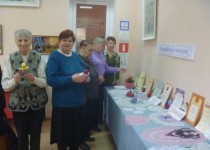 Выставка мастеров народно-прикладного творчества в ТОС поселка Комсомольский