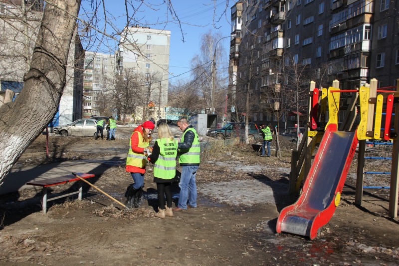 Алексей Гойхман отправил первый трудовой десант в Гордеевку