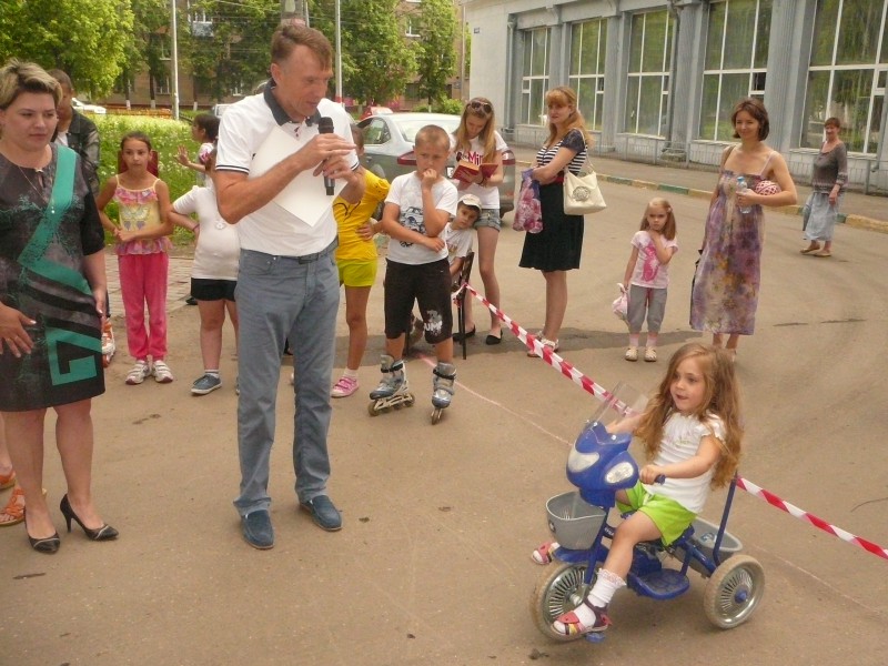 Депутат Василий Пушкин принял участие в празднике «День читающих детей»
