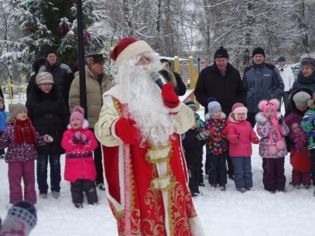 Весело, весело встречаем Новый год!