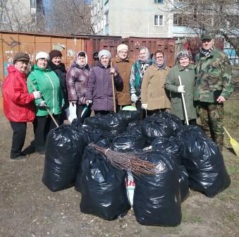 Первый субботник в ТОС поселка Светлоярский и 7-го микрорайона