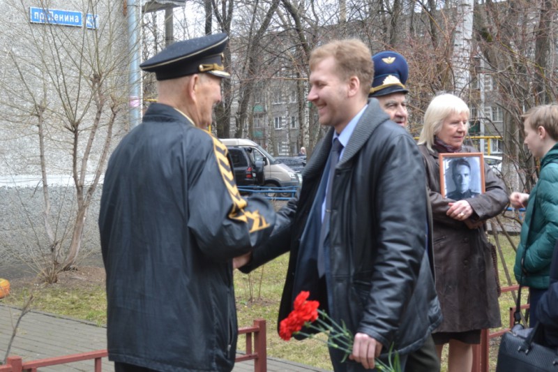 Максим Жук принял участие в митинге, посвященном открытию мемориальной доски Герою Советского Союза  С.Е.Нестерову