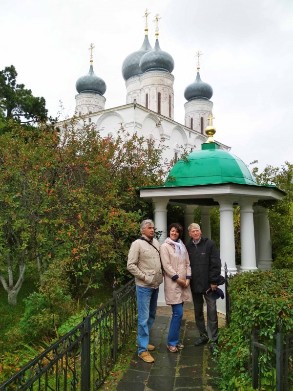 Василий Пушкин организовал экскурсию в Макарьевский монастырь для ветеранов спорта