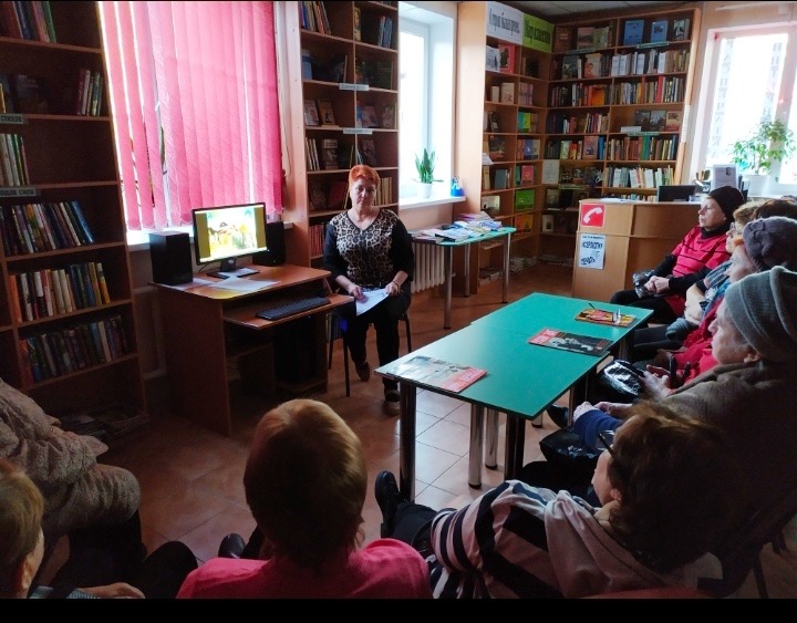 Встреча в Литературной гостиной ТОС по улицам Коминтерна-Свободы и поселка Володарский