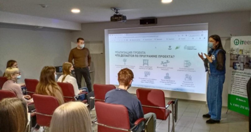Мария Самоделкина презентовала студентам волонтерскую программу в рамках проекта ФКГС