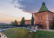 Пешеходный мост через Зеленский съезд переходит в областную собственность