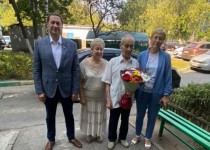 Павел Пашинин поздравил участника ВОВ с 98-летием