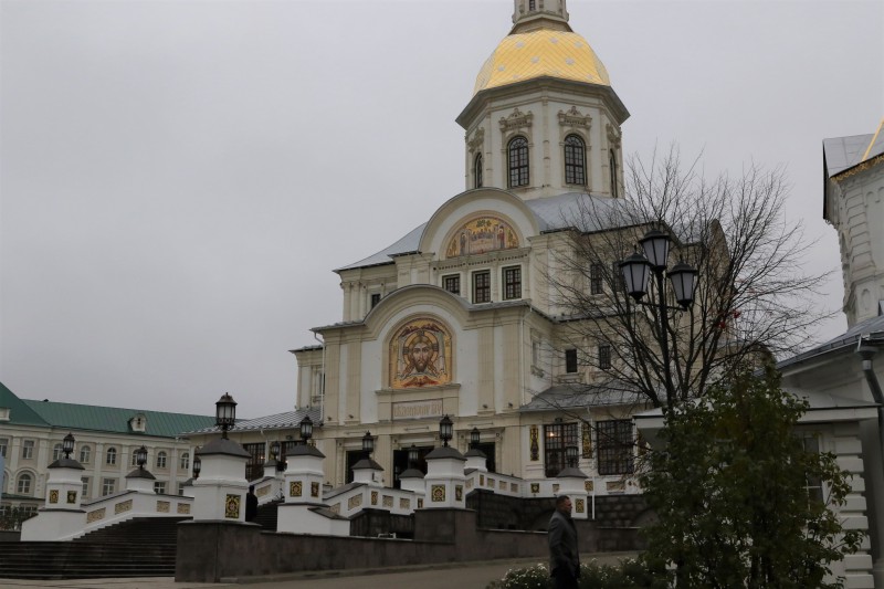 Олег Лавричев принял участие в освящении Благовещенского собора Свято-Троицкого Серафимо-Дивеевского женского монастыря