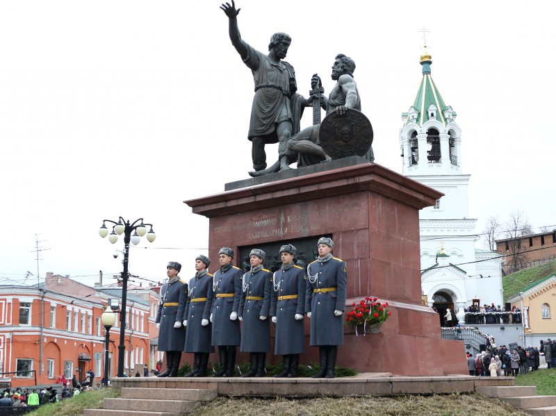 Площадь народного единства в нижнем новгороде фото