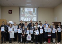Станислав Прокопович наградил участников конкурса рисунков «Безопасные дороги глазами ребенка»