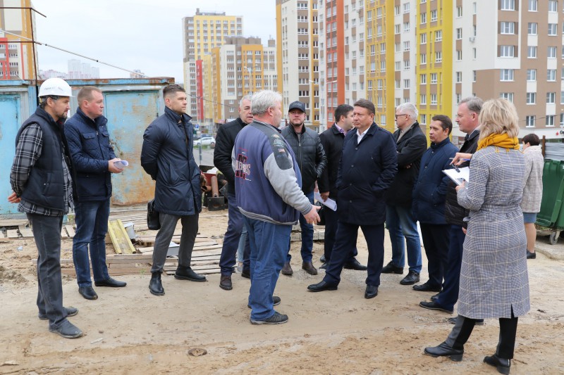 «Наша цель – разобраться в причинах возникновения задержек в строительстве детских садов и помочь в их решении», – Олег Лавричев