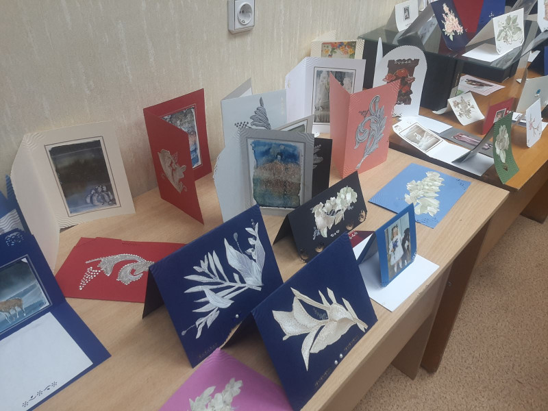 Новогодние открытки времен царской России и СССР представили на выставке в Туле
