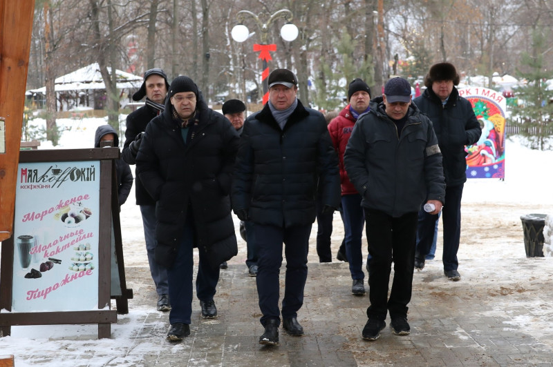 Депутаты городской Думы Нижнего Новгорода оценили состояние благоустройства Парка им.1 Мая в Канавинском районе