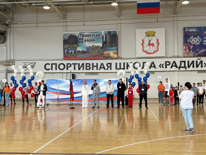 Школа №34 поблагодарила Владимира Поддымникова-Гордеева за помощь в организации спортивных игр