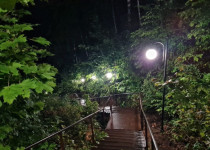 Устройство сетей наружного освещения лестницы и пешеходной дорожки от улицы Родионова 136 к частному сектору «Слобода Печеры»