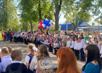 В посёлке Новое Доскино состоялась торжественная линейка ко Дню знаний