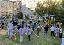 Дворовый праздник в ТОС микрорайона по улицам Коминтерна-Свободы и поселка Володарский