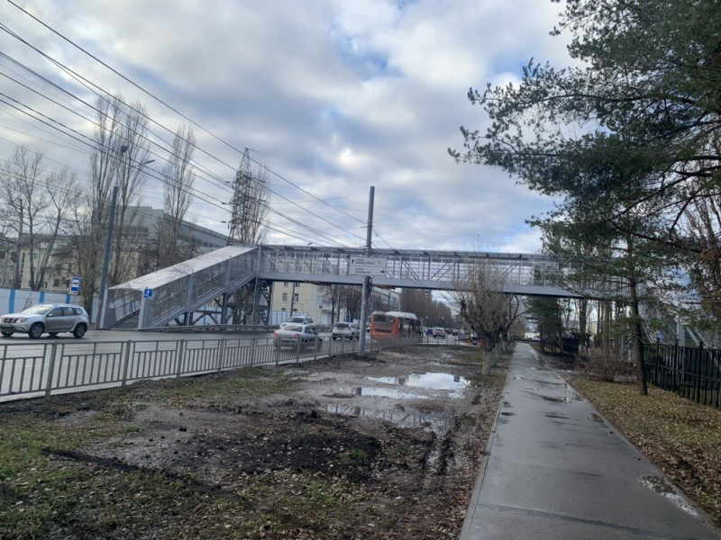 Надземный пешеходный переход на участке Сормовского шоссе (3)