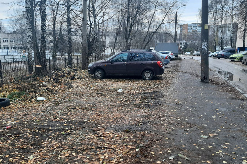 Ремонт дороги, парковки и тротуаров у школы  №187