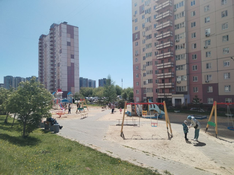 Установка детской площадки по ул.Родионова, ЖК Маяк