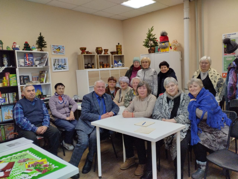 В ТОС № 1 состоялась отчетная встреча жителей с депутатом городской Думы Нижнего Новгорода В.Э. Тарасовым