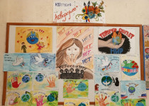 В доме культуры «Молодежный» прошла выставка творческих работ детей изостудии «Акварелька»