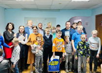 Депутаты городской Думы поздравили семьи Приокского района