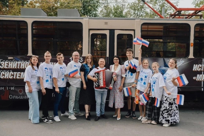 Трамвай, посвященный теме СВО, запущен при поддержке Марии Самоделкиной