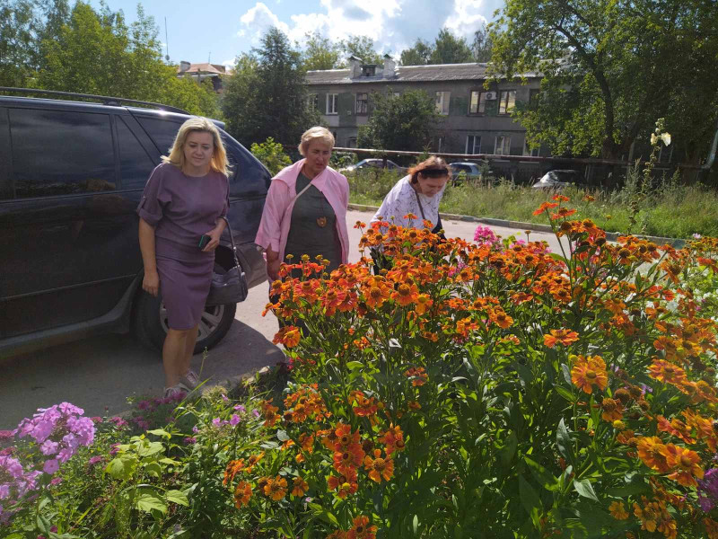 Цветы любимому городу!