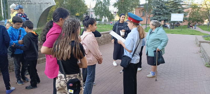 Акция на знания Правил дорожного движения прошла в ТОС поселка Комсомольский