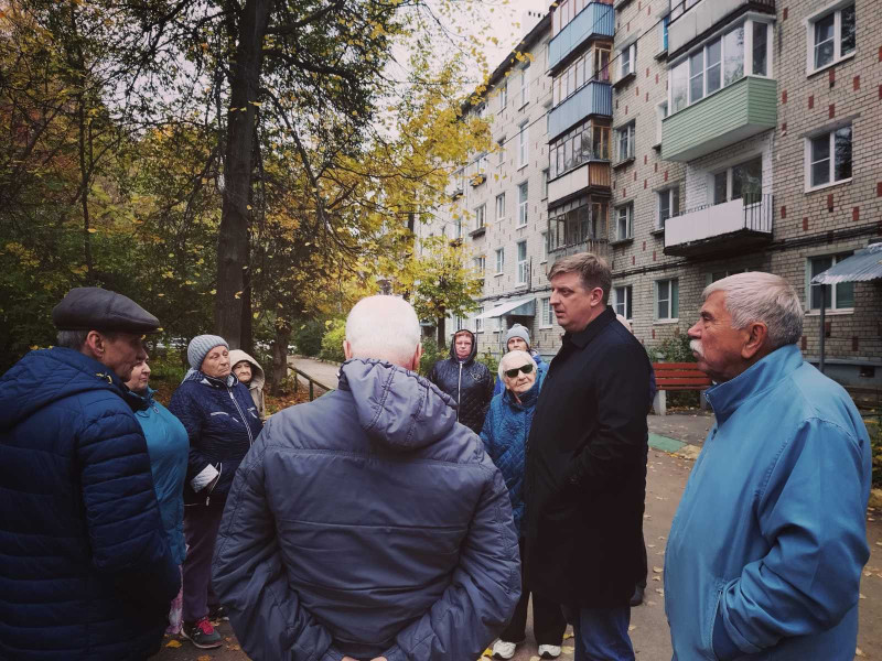 Алексей Кожухов провел очередной прием граждан на округе